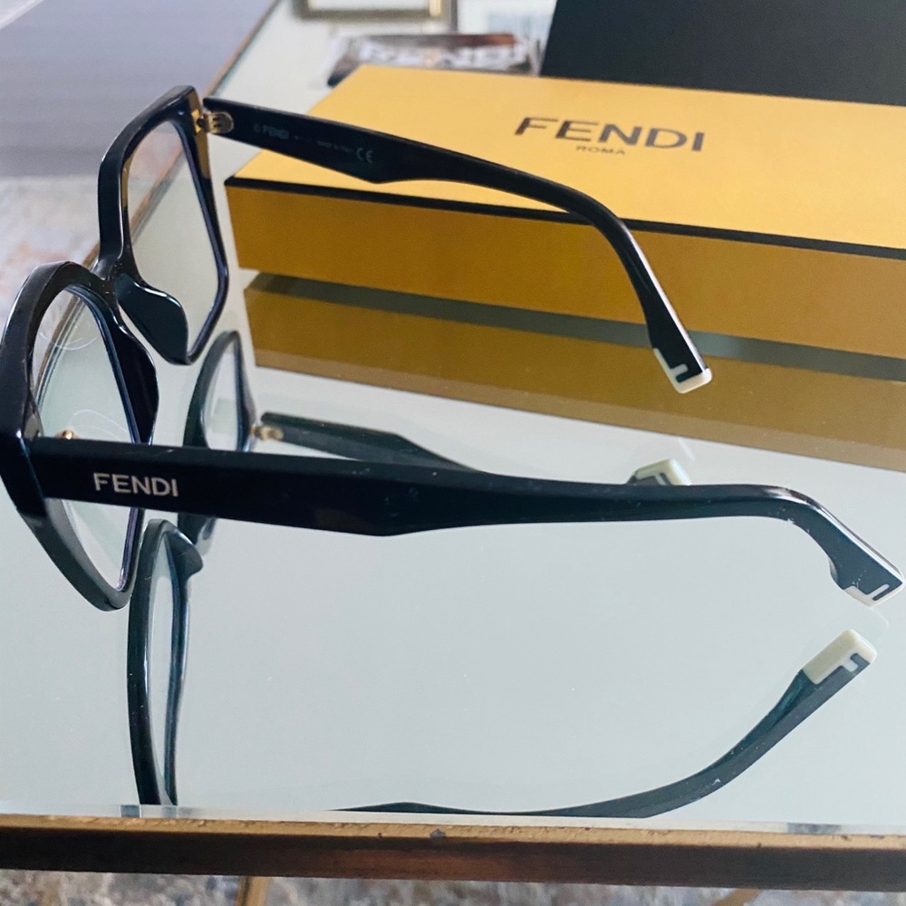 NEW FENDI GLASSES - Picture 2 of 6